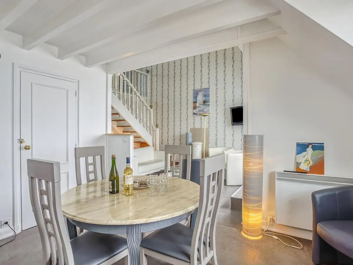 Apartment Residence Kerentrech-4 By Interhome كيبِرو 0*,  فرنسا